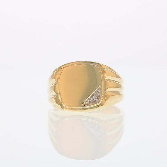 360 degree view of ring.