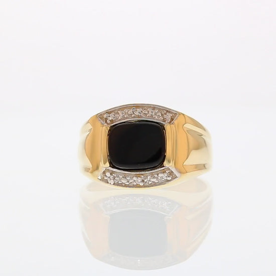 360 degree view of ring.